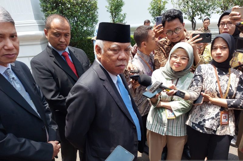 Basuki Hadimuljono saat ditemui usai dilantik sebagai Kepala Otorita Ibu Kota Nusantara (OIKN)