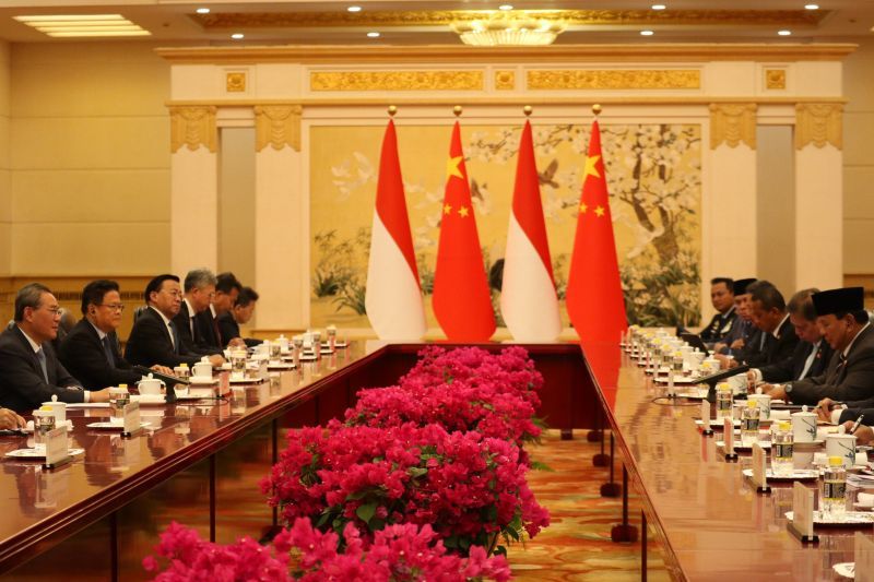 Presiden Prabowo Subianto bertemu dengan Perdana Menteri (PM) China Li Qiang