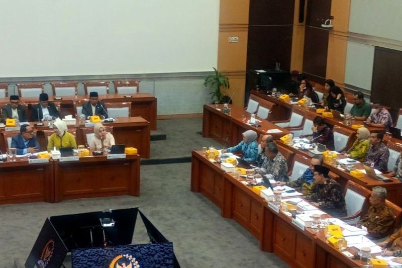 Suasana Rapat Kerja Komisi VIII DPR RI