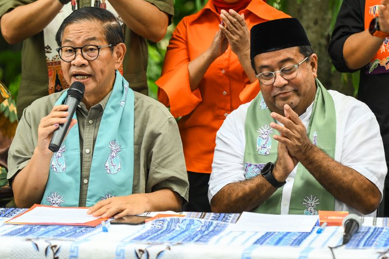 antarafoto-deklarasi-kemenangan-pilgub-dki-jakarta-pramono-rano-1732774843
