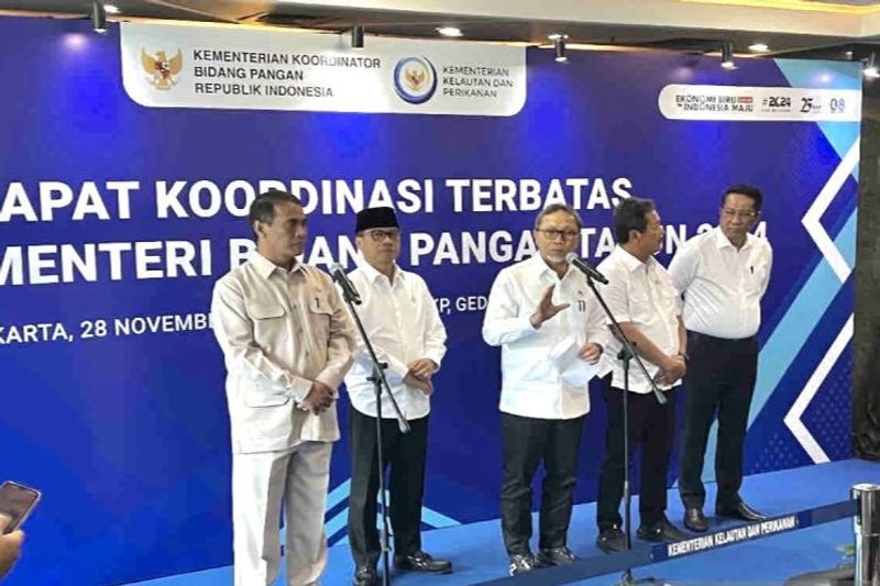Menteri Koordinator Bidang Pangan Zulkifli Hasan