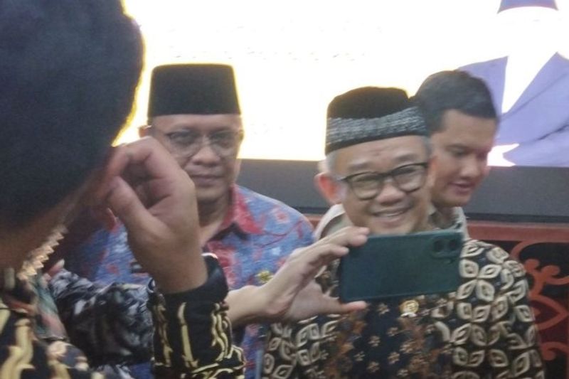 Menteri Pendidikan Dasar dan Menengah (Mendikdasmen) Abdul Mu'ti