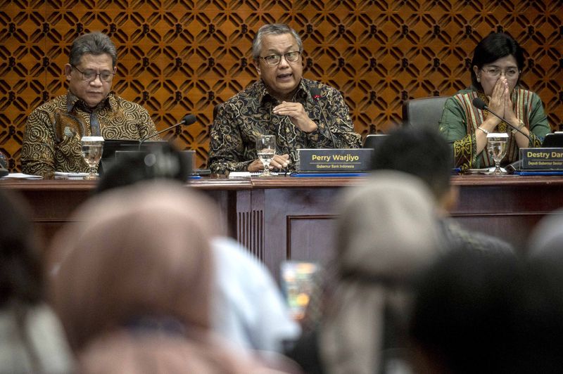 antarafoto-bank-indonesia-pertahankan-suku-bunga-acuan-1734513157