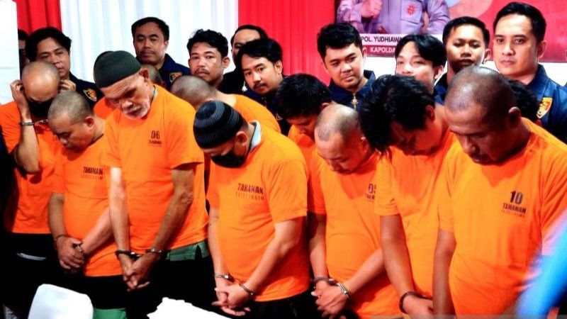 Sejumlah tersangka jaringan pembuat dan pengedar uang palsu