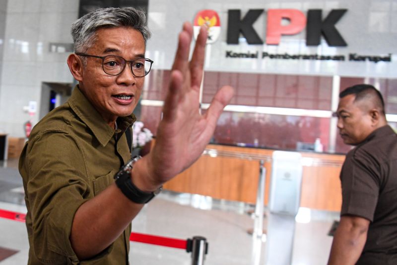 antarafoto-wahyu-setiawan-diperiksa-kpk-1736166469