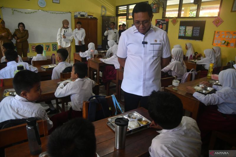 Kepala Kantor Komunikasi Kepresidenan Hasan Nasbi