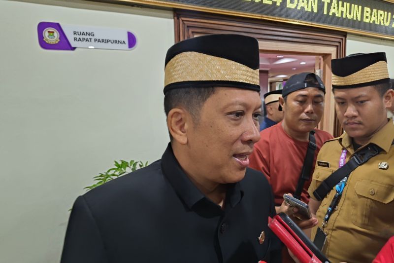 Pejabat Bupati Tangerang Andi Ony Prihartono