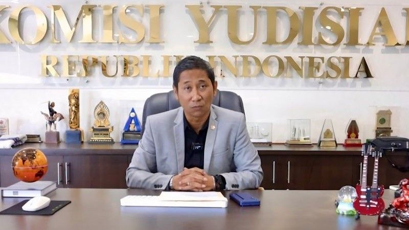 Anggota sekaligus Juru Bicara Komisi Yudisial Mukti Fajar Nur Dewata