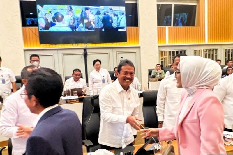 Menteri Kelautan dan Perikanan Sakti Wahyu Trenggono