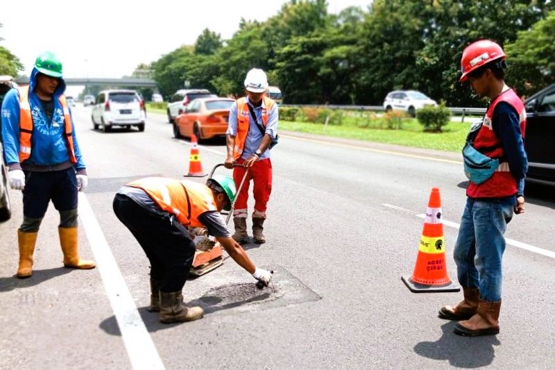 Astra Tol Cipali tindaklanjuti temuan lubang