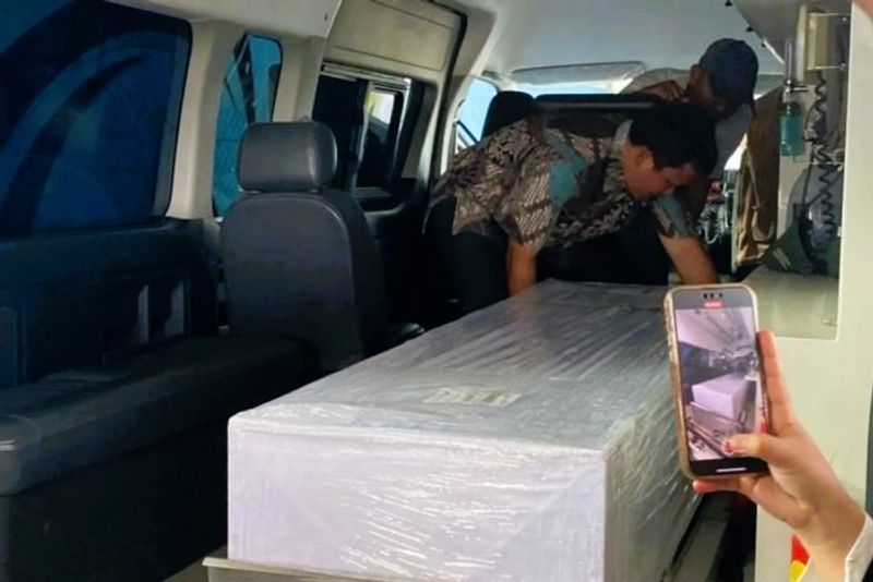 Jenazah Basri yang tewas akibat penembakan oleh APMM Malaysia