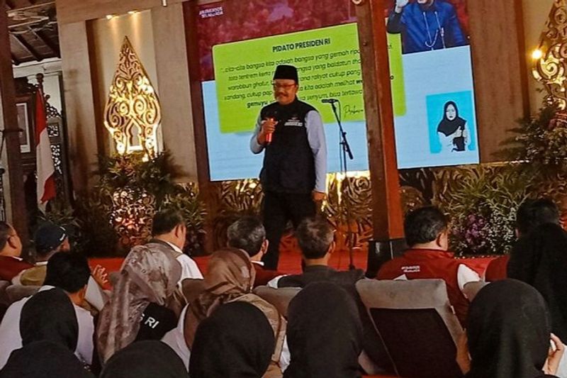Menteri Sosial Syaifullah Yusuf