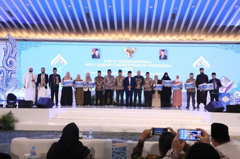 Para pemenang Musabaqah Tilawatil Quran (MTQ) tingkat internasional