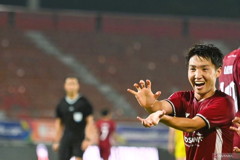 Pesepak bola PSM Makassar Daisuke Sakai