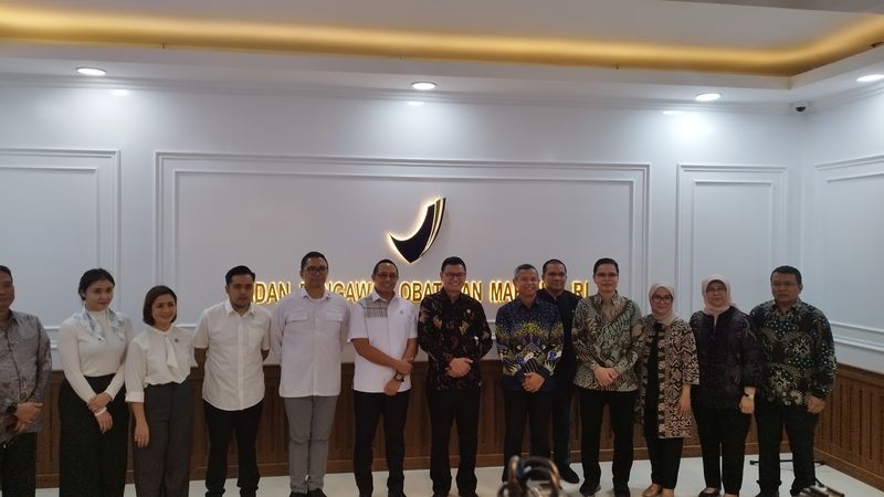 Kepala BPOM RI Taruna Ikrar bersama Kepala Komunikasi Kepresidenan Hasan Nasbi
