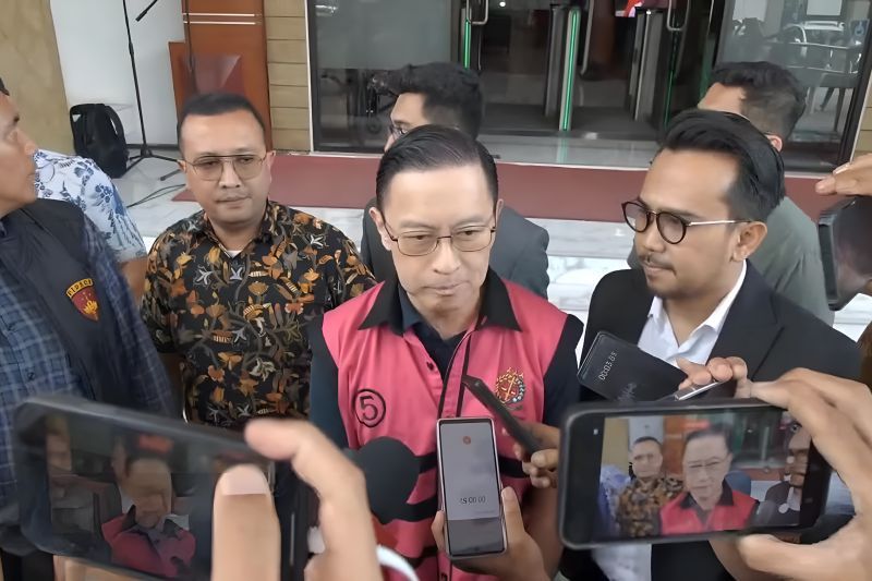 Thomas Trikasih Lembong (TTL) atau Tom Lembong