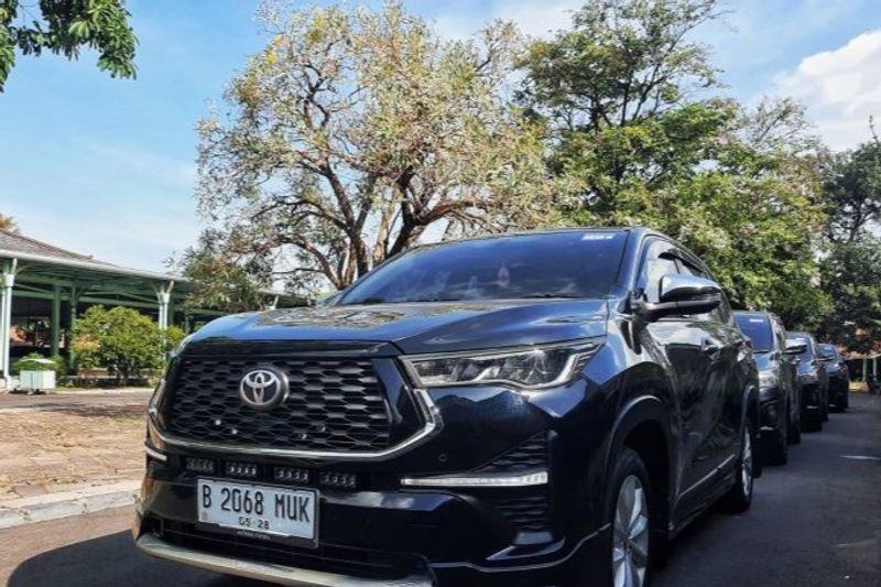 Toyota Kijang Innova Zenix hybrid