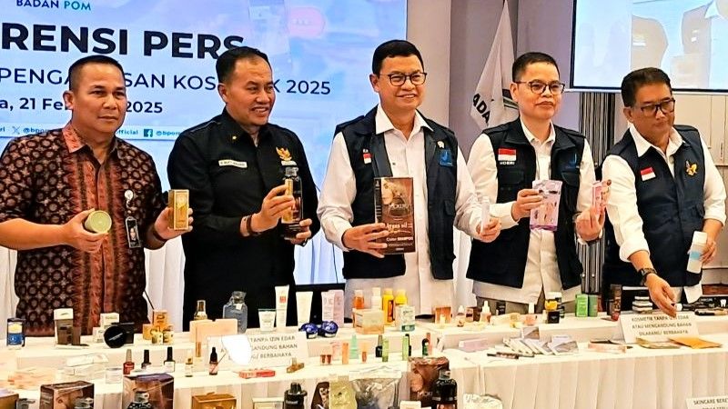Kepala BPOM Taruna Ikrar