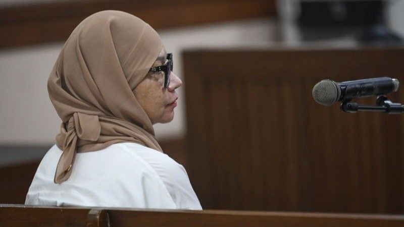 Terdakwa kasus korupsi pengadaan gas alam cair (LNG) Karen Agustiawan 