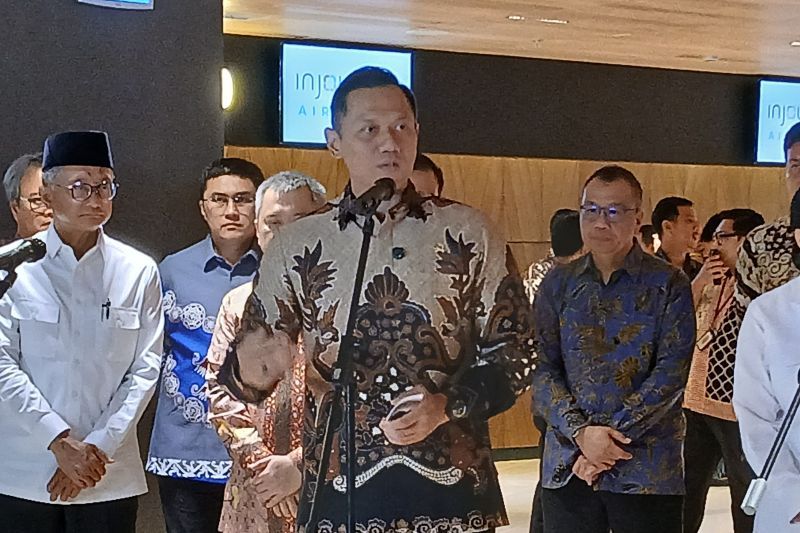 Menteri Koordinator Bidang Infrastruktur dan Pembangunan Kewilayahan Agus Harimurti Yudhoyono