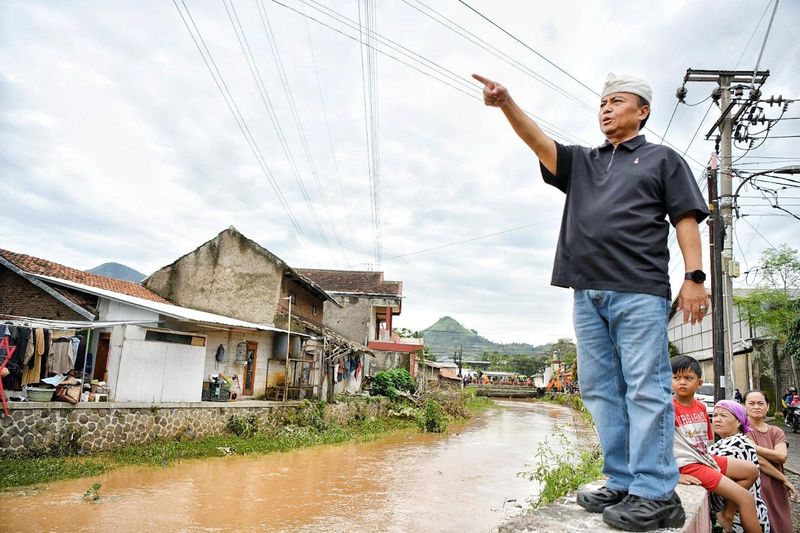 Sekda Jabar Herman Suryatman