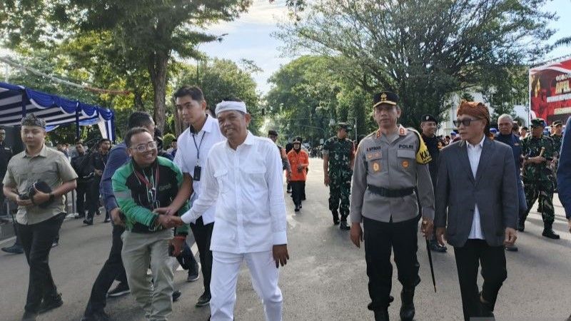Gubernur Jawa Barat Dedi Mulyadi