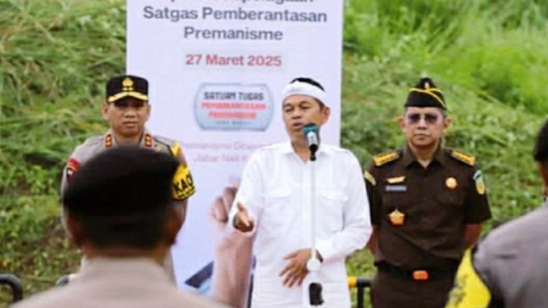 Gubernur Jawa Barat Dedi Mulyadi