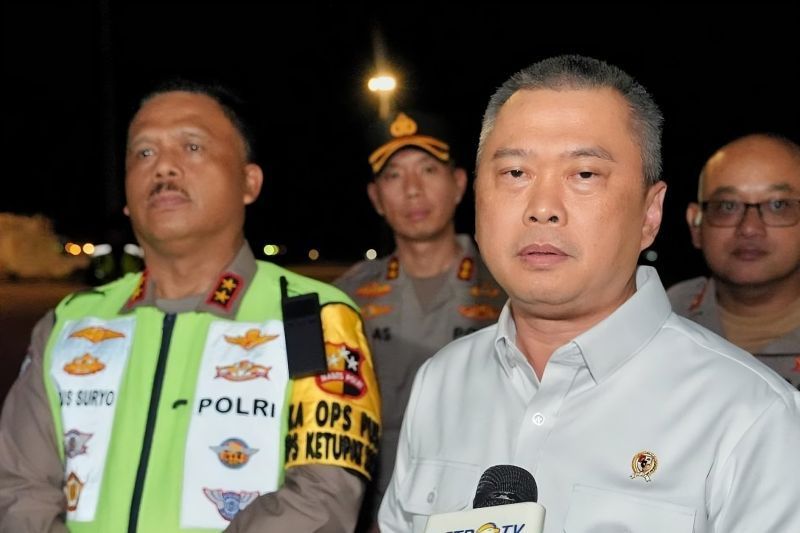 Menteri Perhubungan (Menhub) Dudy Purwagandhi 