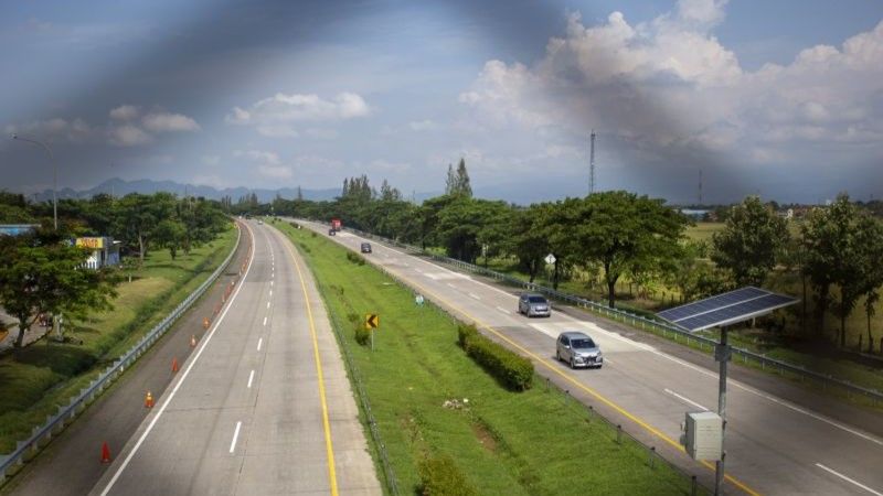 Kondisi ruas Jalan Tol Cipali Cirebon, Jawa Barat