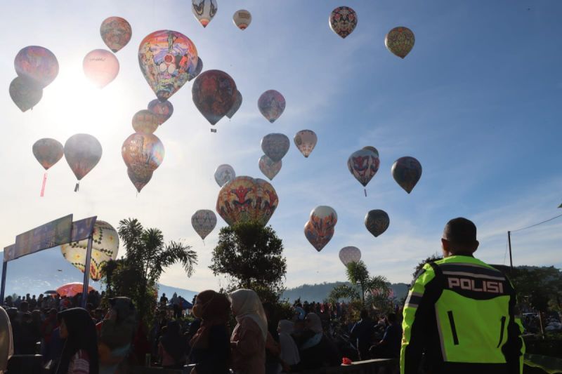 Ajang Festival Balon Culture yang digelar di Desa Candiyasan, Kertek, Kabupaten Wonosobo