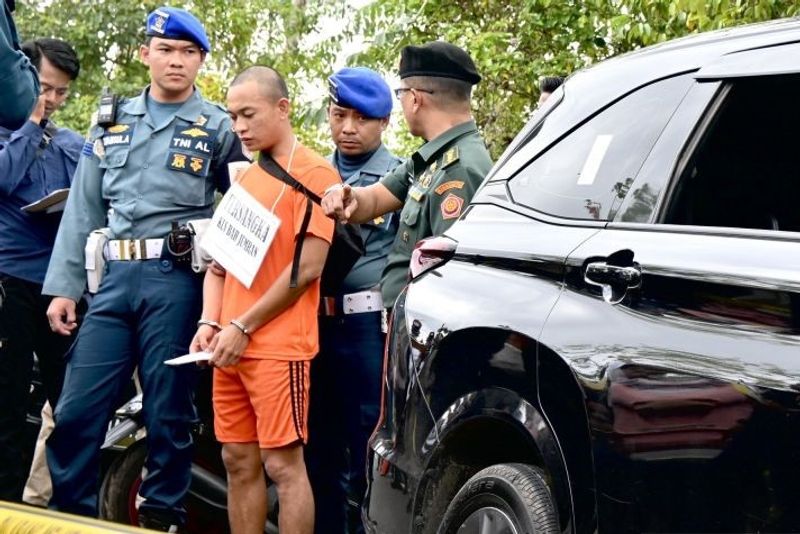tersangka oknum prajurit TNI AL Kelasi Satu Jumran
