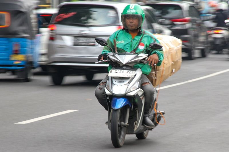 antarafoto-menteri-umkm-usulkan-ojol-masuk-kategori-umkm-1744809933-1