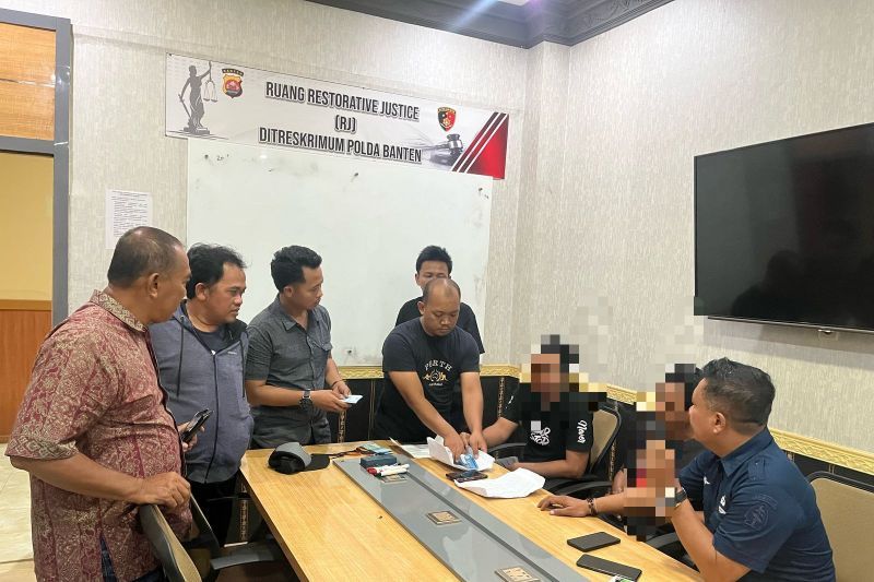 Penangkapan terduga pelaku politik uang jelang pemungutan suara ulang di Kabupaten Serang