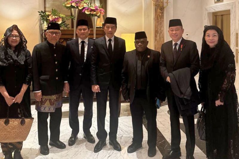 Empat utusan RI siap menghadiri pemakaman Paus Fransiskus