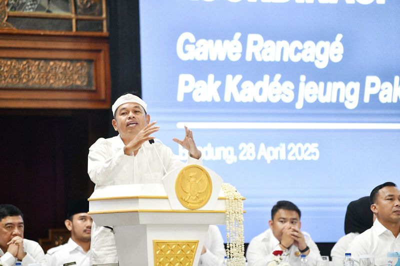 Gubernur Jawa Barat Dedi Mulyadi