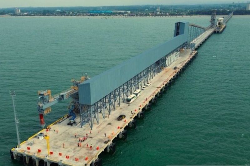 Proyek pengembangan dermaga SBI Pabrik Tuban, Jawa Timur