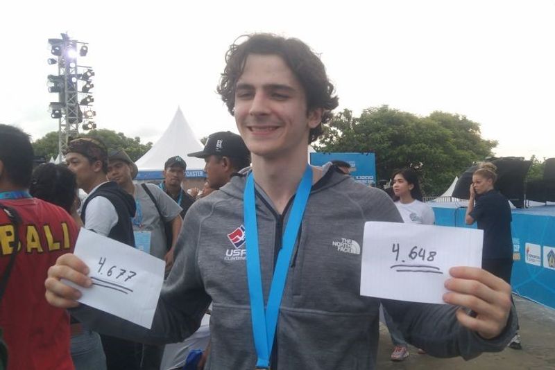 Juara Dunia Panjat Tebing disiplin speed Samuel Watson