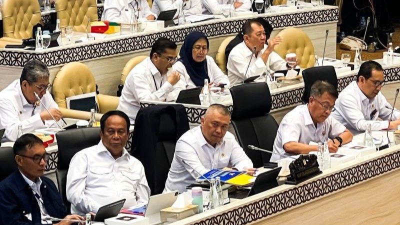 Menteri Perhubungan Dudy Purwagandhi