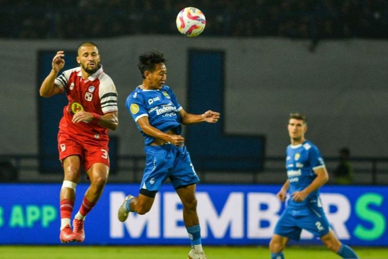 Persib Bandung lawan Barito Putera