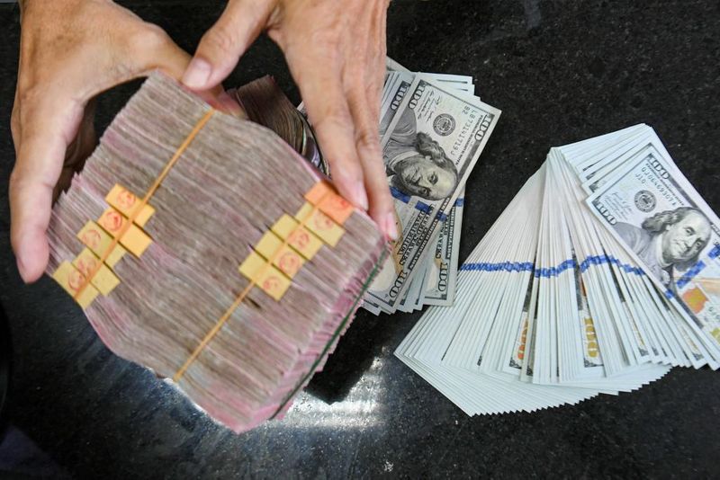 antarafoto-rupiah-ditutup-menguat-terhadap-dolar-as-1747316642-1