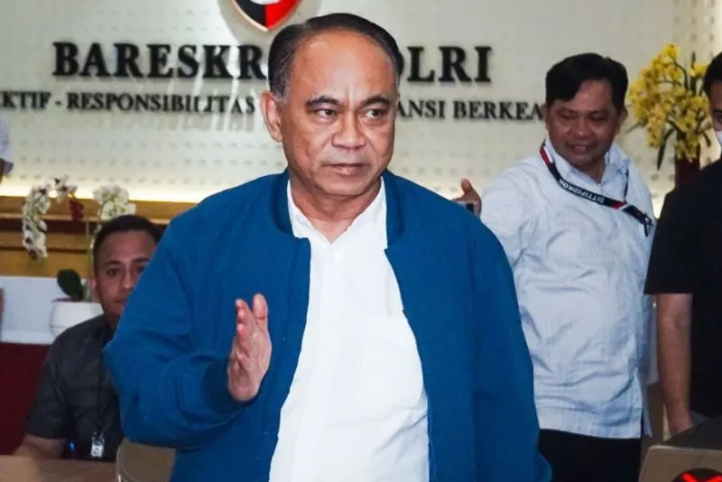 Pemeriksaan-Budi-Arie-Setiadi-Di-Bareskrim-Polri-191224-anr-5