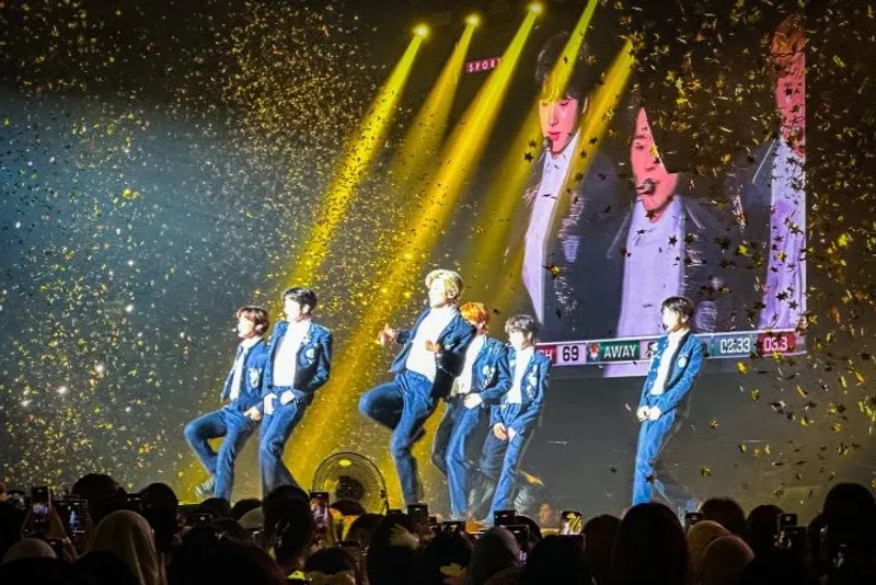 Penampilan boyband Korea Selatan NCT WISH pada konser perdananya di Indonesia 
