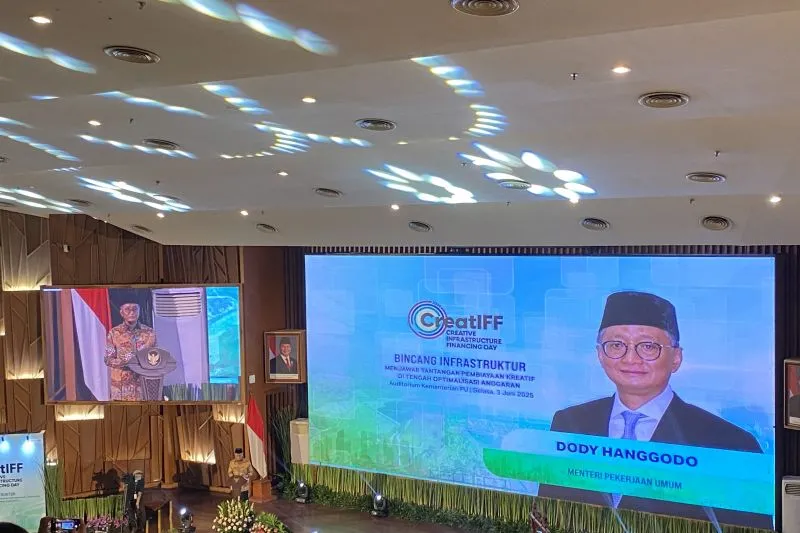 Menteri Pekerjaan Umum Dody Hanggodo 