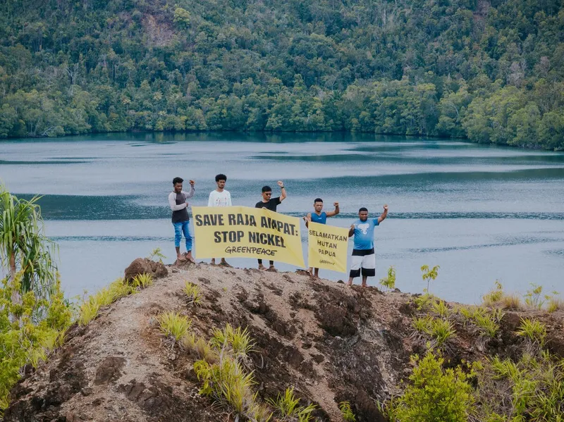 Penduduk asli Raja Ampat menolak praktik tambang nikel