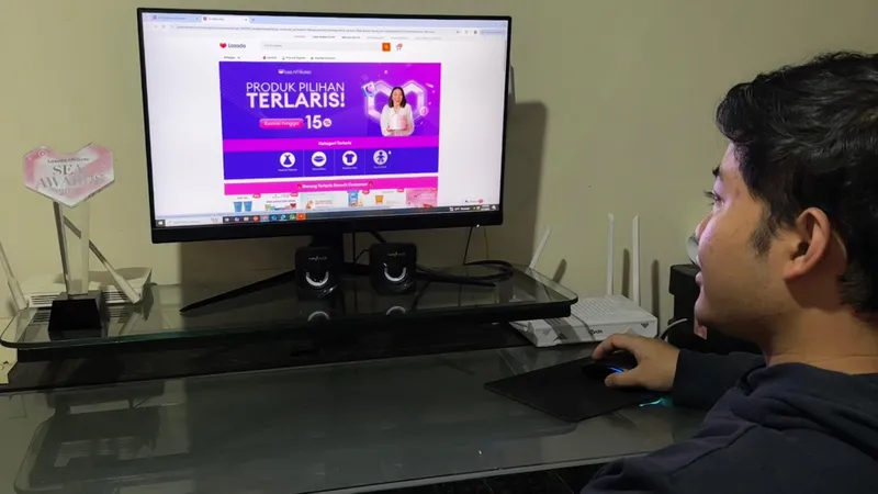 Hasan dalam proses pembuatan konten afiliasi sebagai LazAffiliate