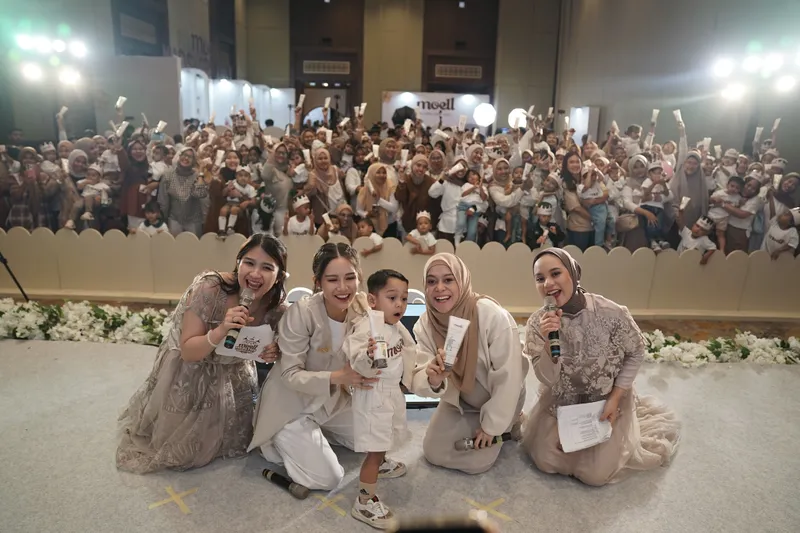 Baby Ambassador Moell, Levian Billar dan Lesti Kejora