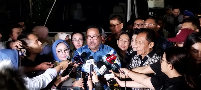 Wakil Gubernur DKI Jakarta, Rano Karno Wakil Gubernur DKI Jakarta, Rano Karno dalam acara perayaan ulang tahun DKI Jakarta di Jakarta Fair Kemayoran Sabtu (21/6/2025). IVOOX.ID/Fahrurrazi Assyar