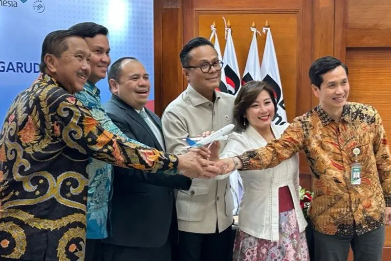 Danantara Indonesia bersama PT Garuda Indonesia (Persero)