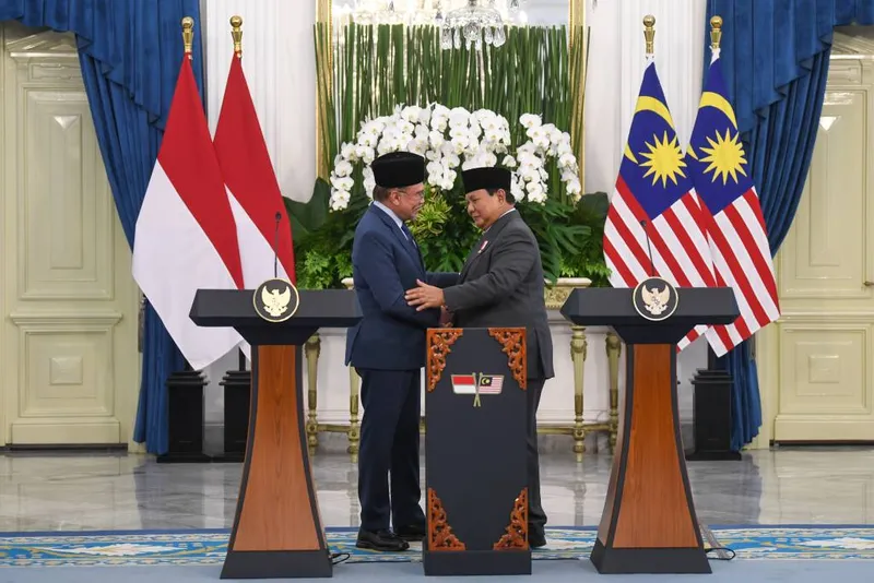 antarafoto-pertemuan-bilateral-presiden-prabowo-dengan-pm-anwar-ibrahim-17510165