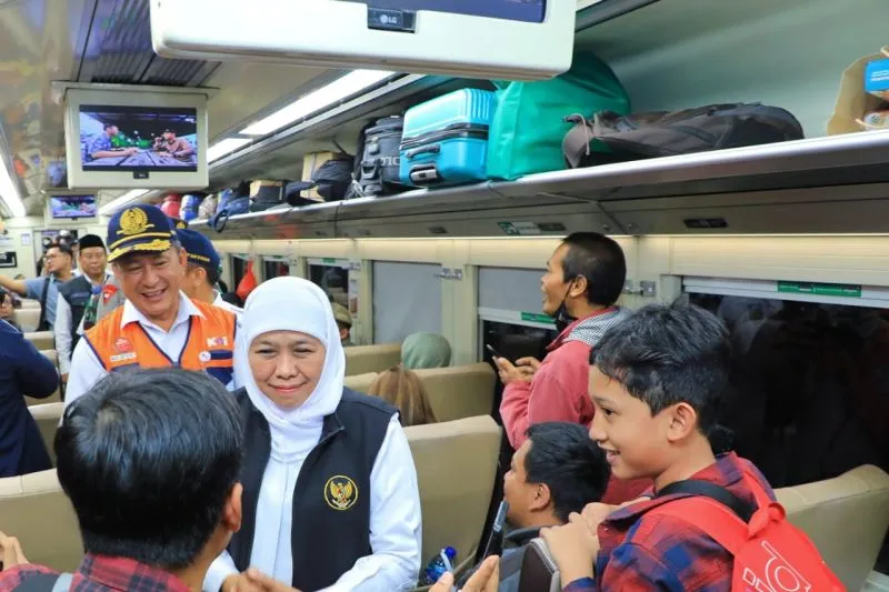 Gubernur Jatim Khofifah Indar Parawansa